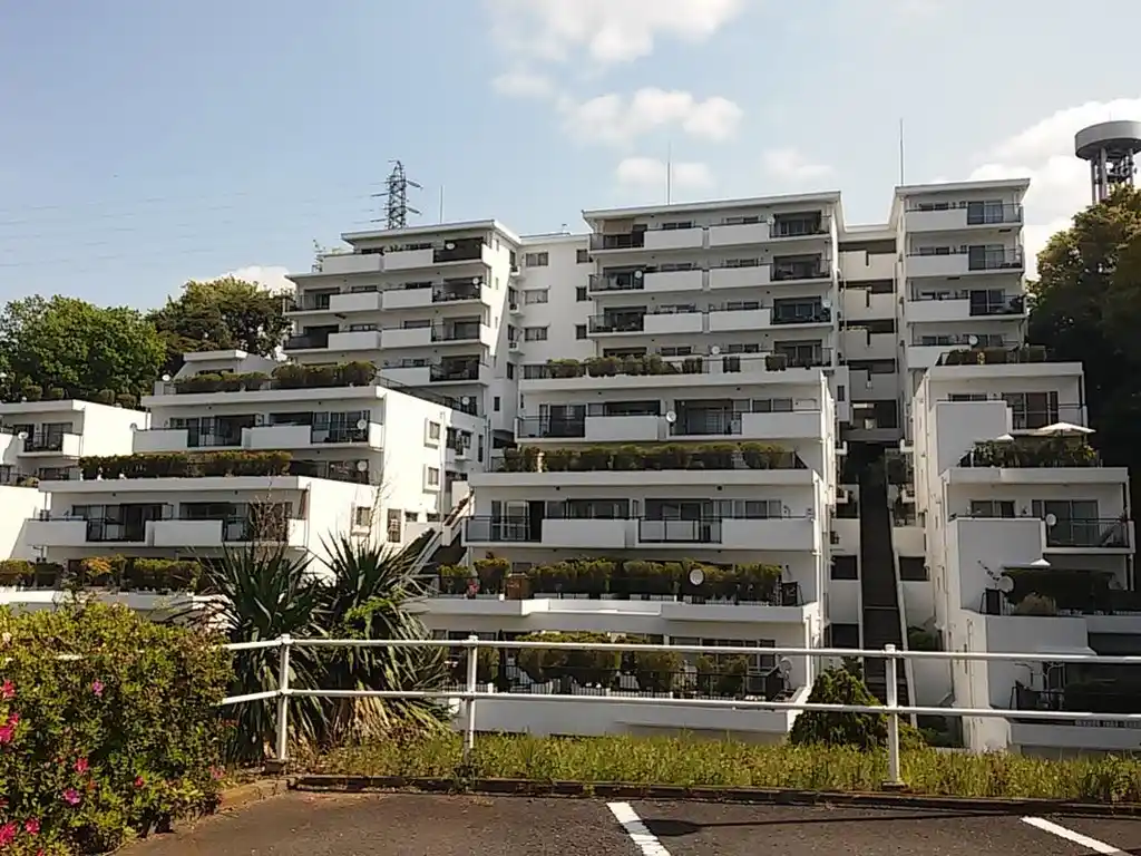 宮前平ロイヤルマンション 外観