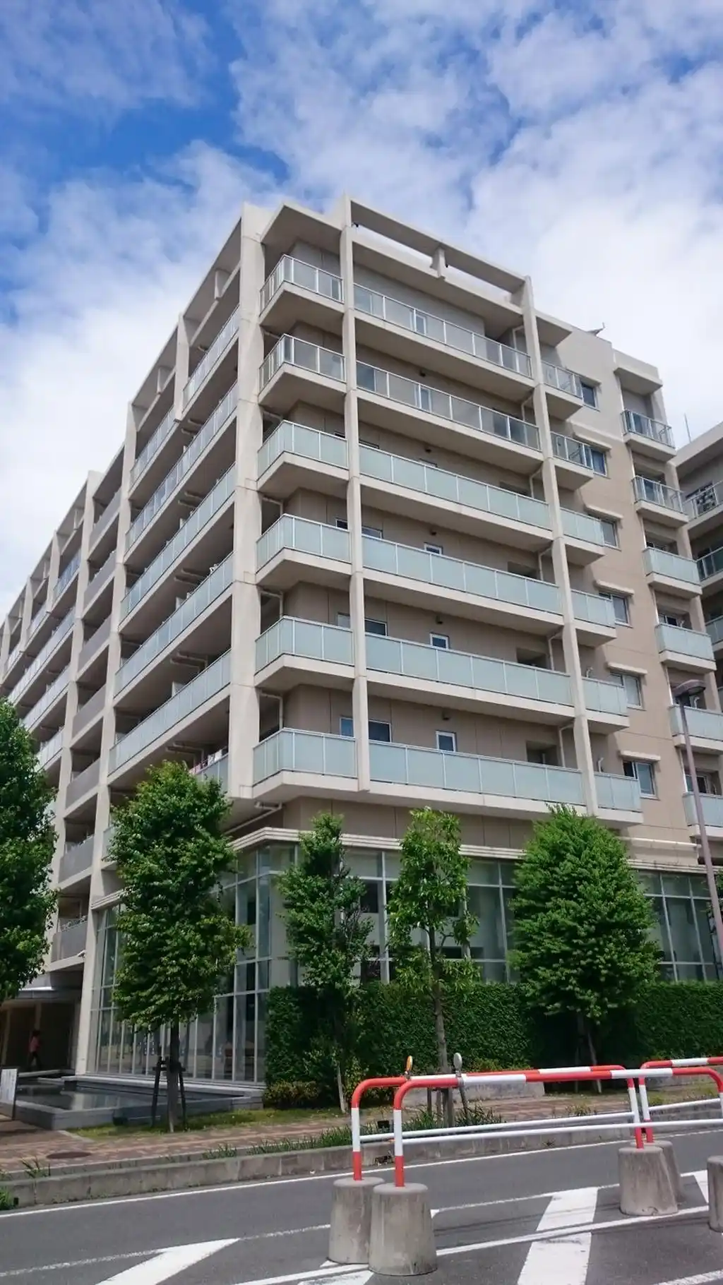 D’グラフォート レイクタウンB 外観