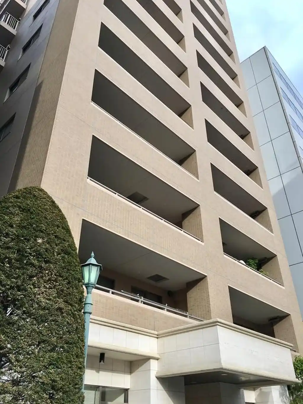 ドラゴンマンション相模原 参番館 外観