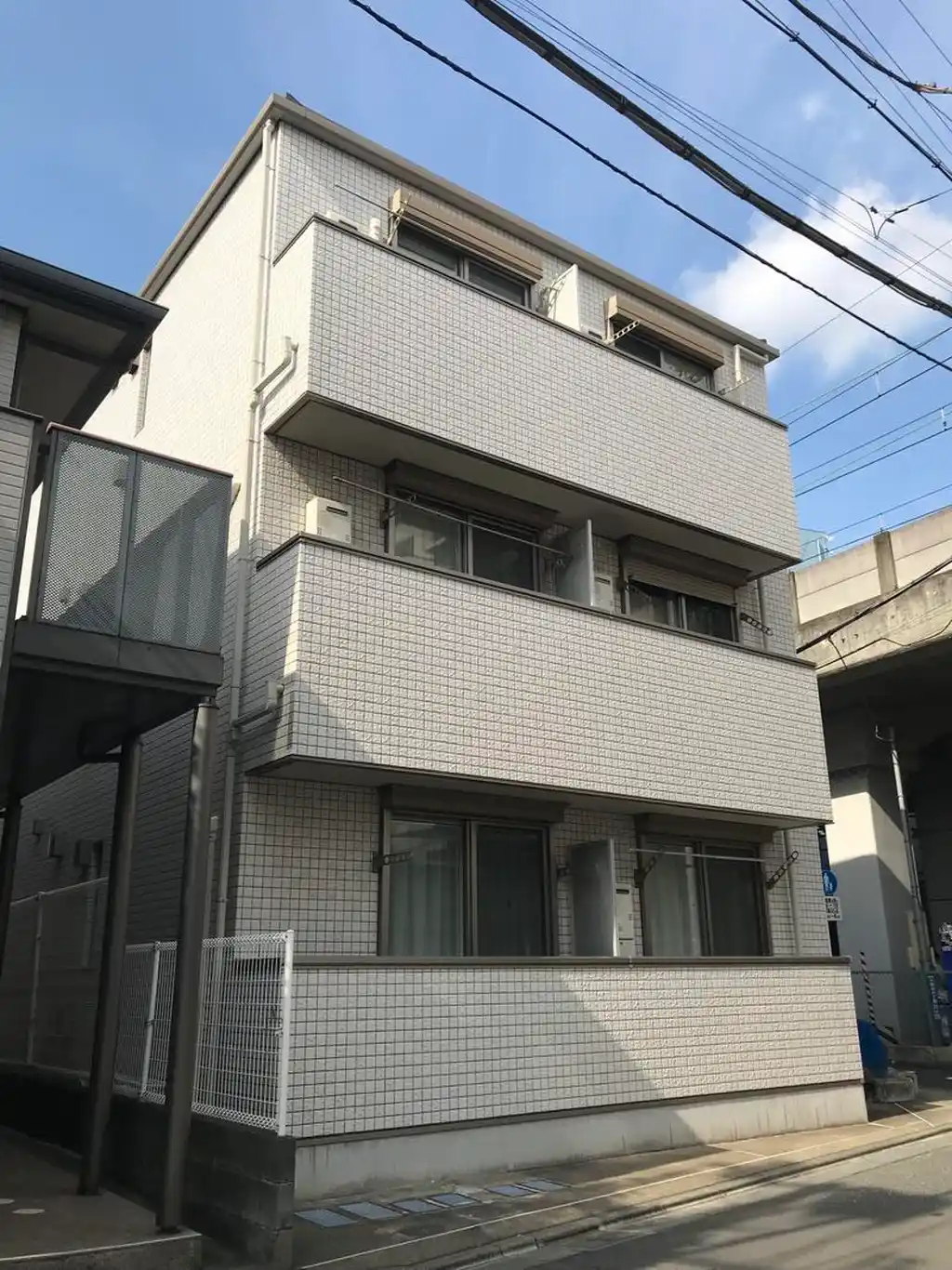 Y'sFLAT 外観