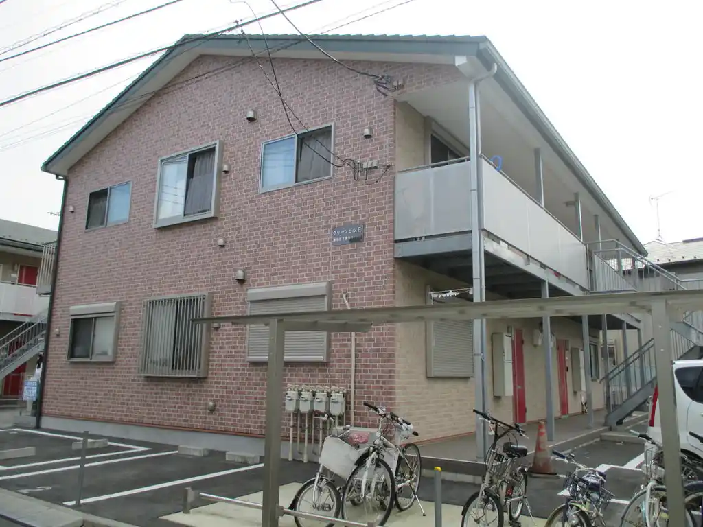 グリーンヒルE 外観