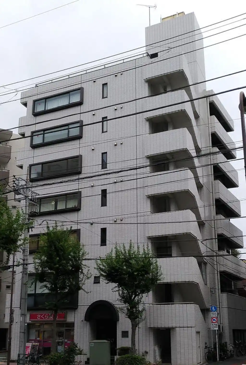 パレグレイス 外観