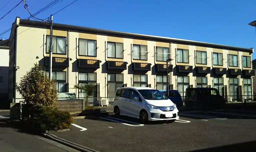 レオパレスヴァン 外観