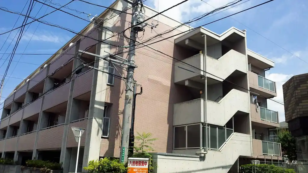 クレスト相模原 外観