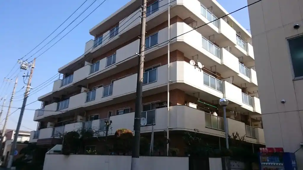 川口飯塚第2ローヤルコーポ 外観