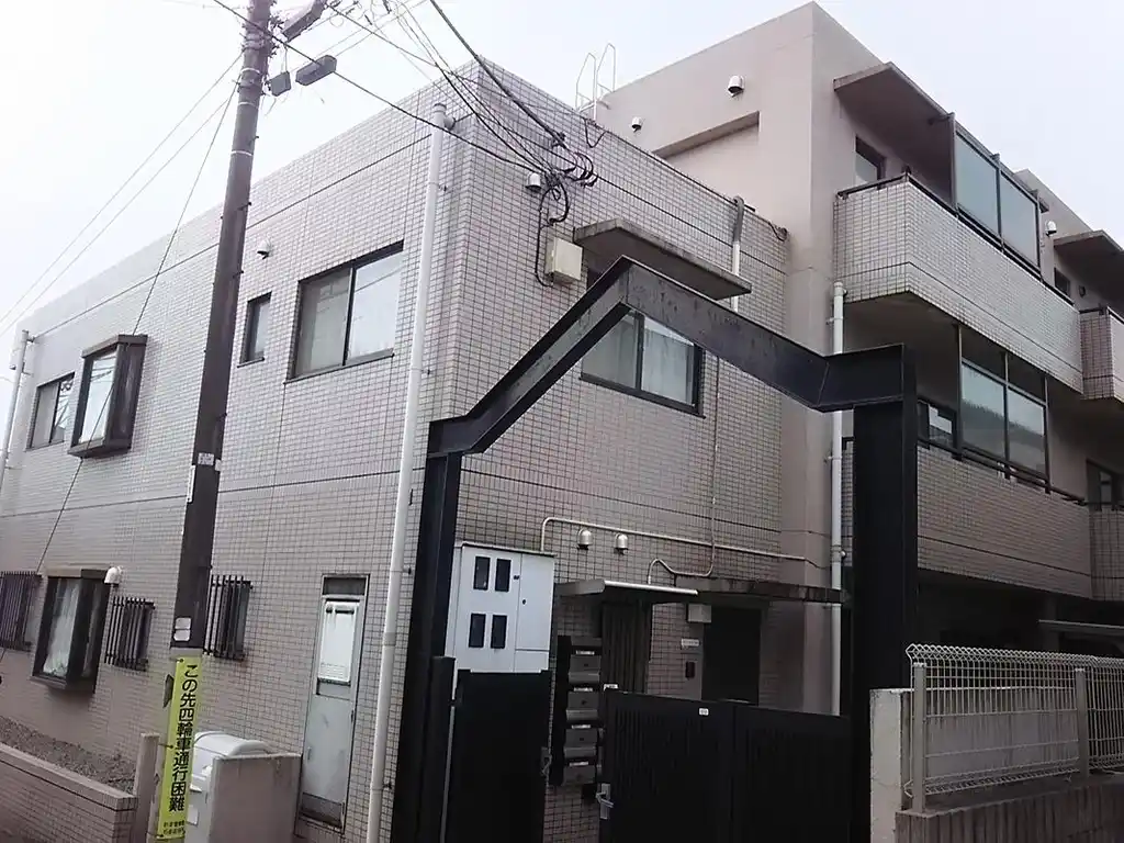 アイディール堀ノ内 外観