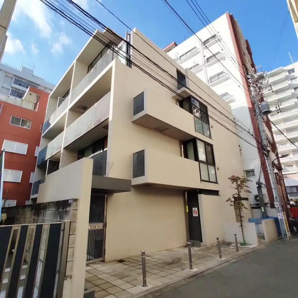 DOMA新宿 外観