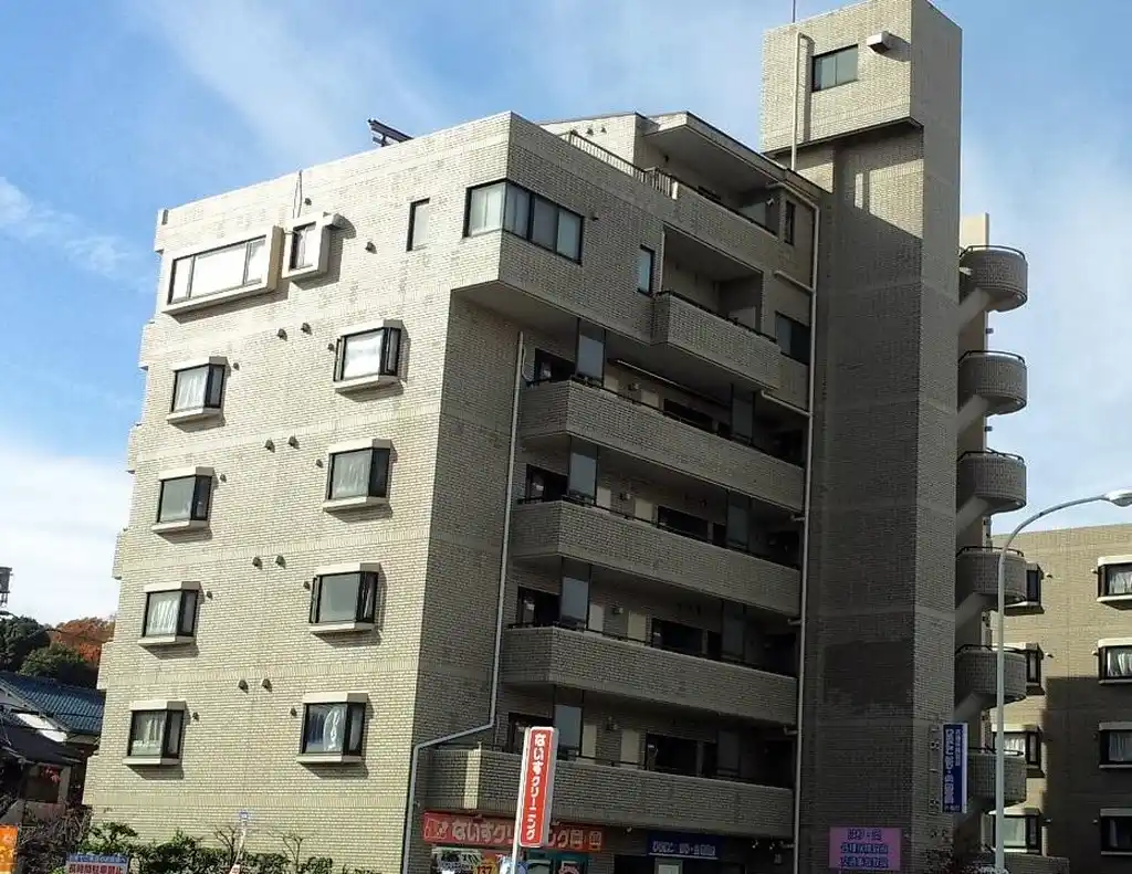 エンジェルシャトー 外観