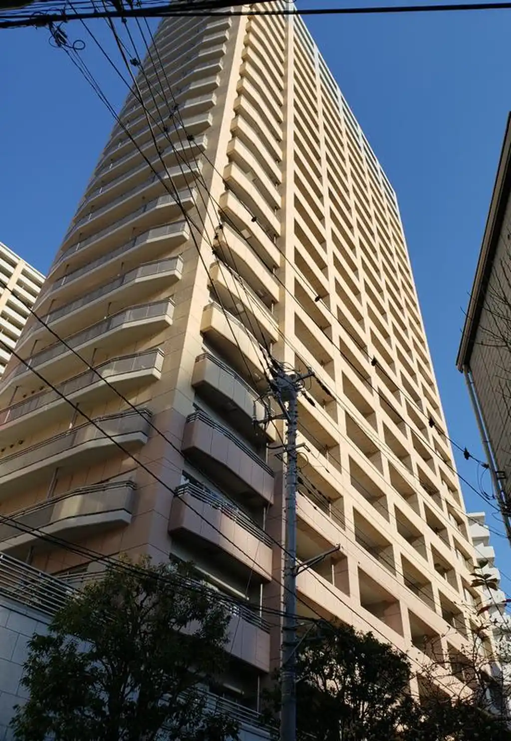スカイスクエア川口タワー 外観