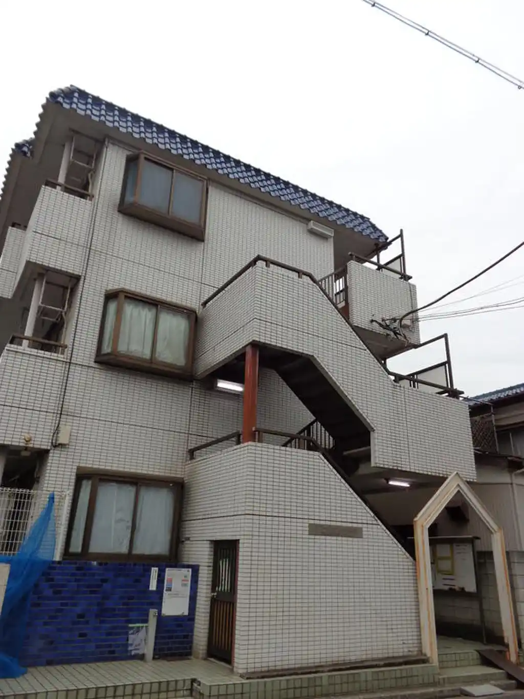 サワーハイツ中央本町 外観