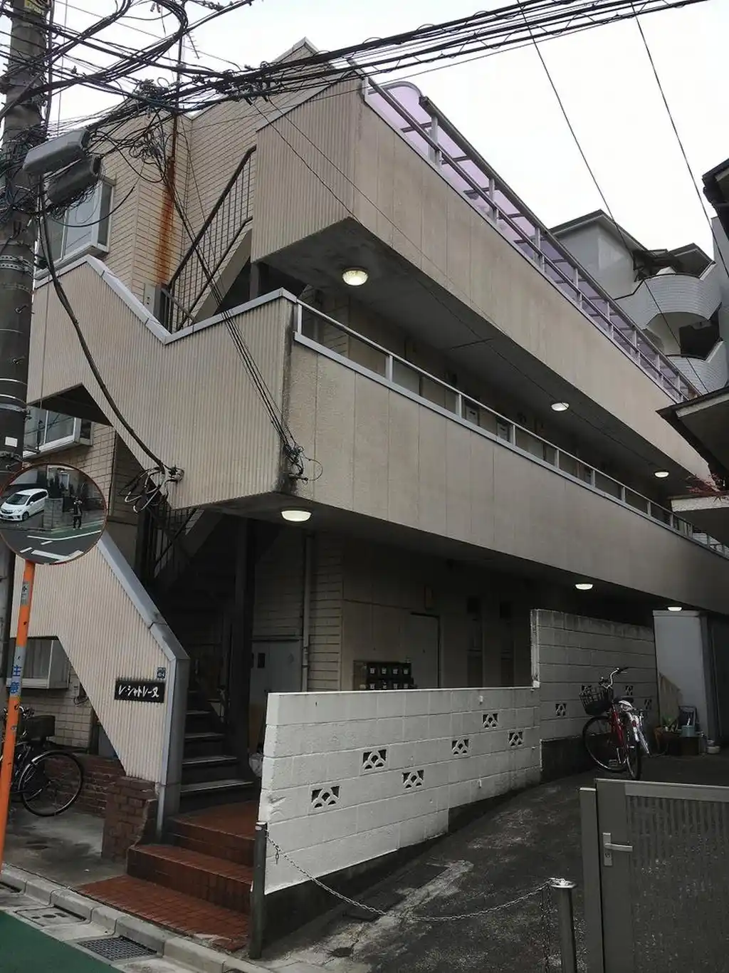 レ・シャトレーヌ 外観
