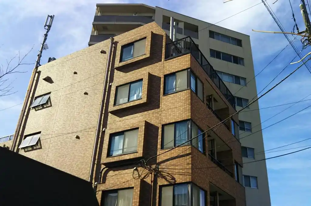 ヴィラモンドール国立 外観