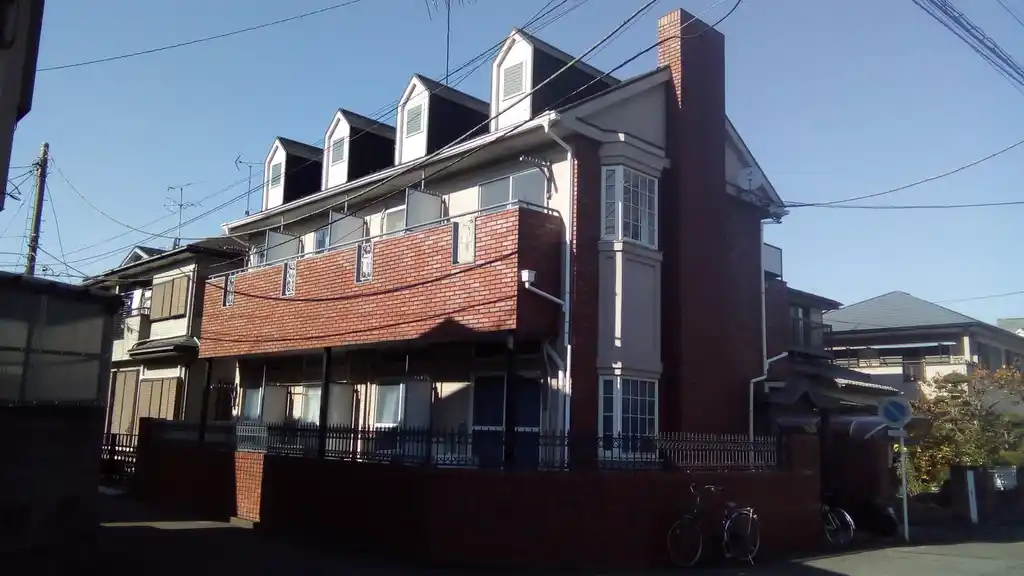 レオパレスキャリオカ 外観