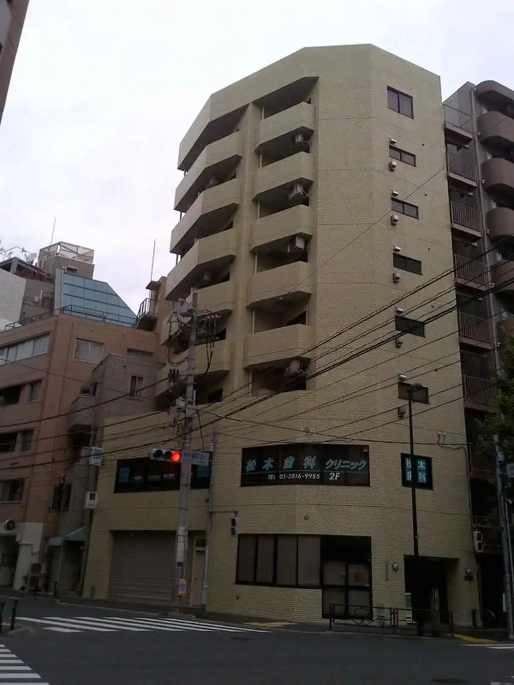 本郷モトフジ 外観