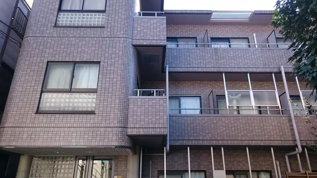 コーギ駒込 外観