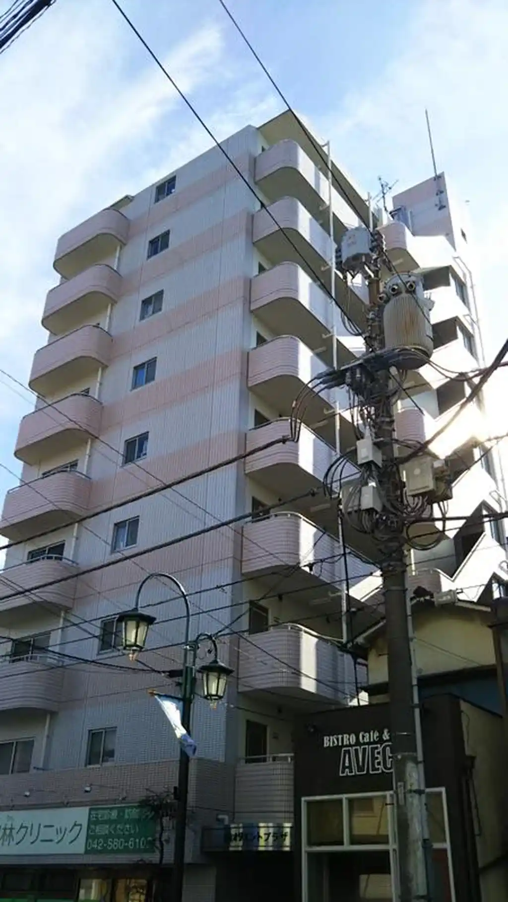 国立オリエントプラザ 外観