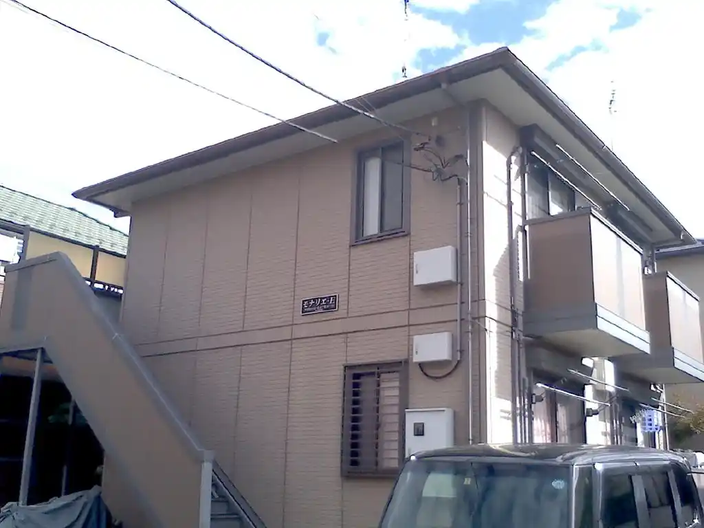 モナリエーE 外観