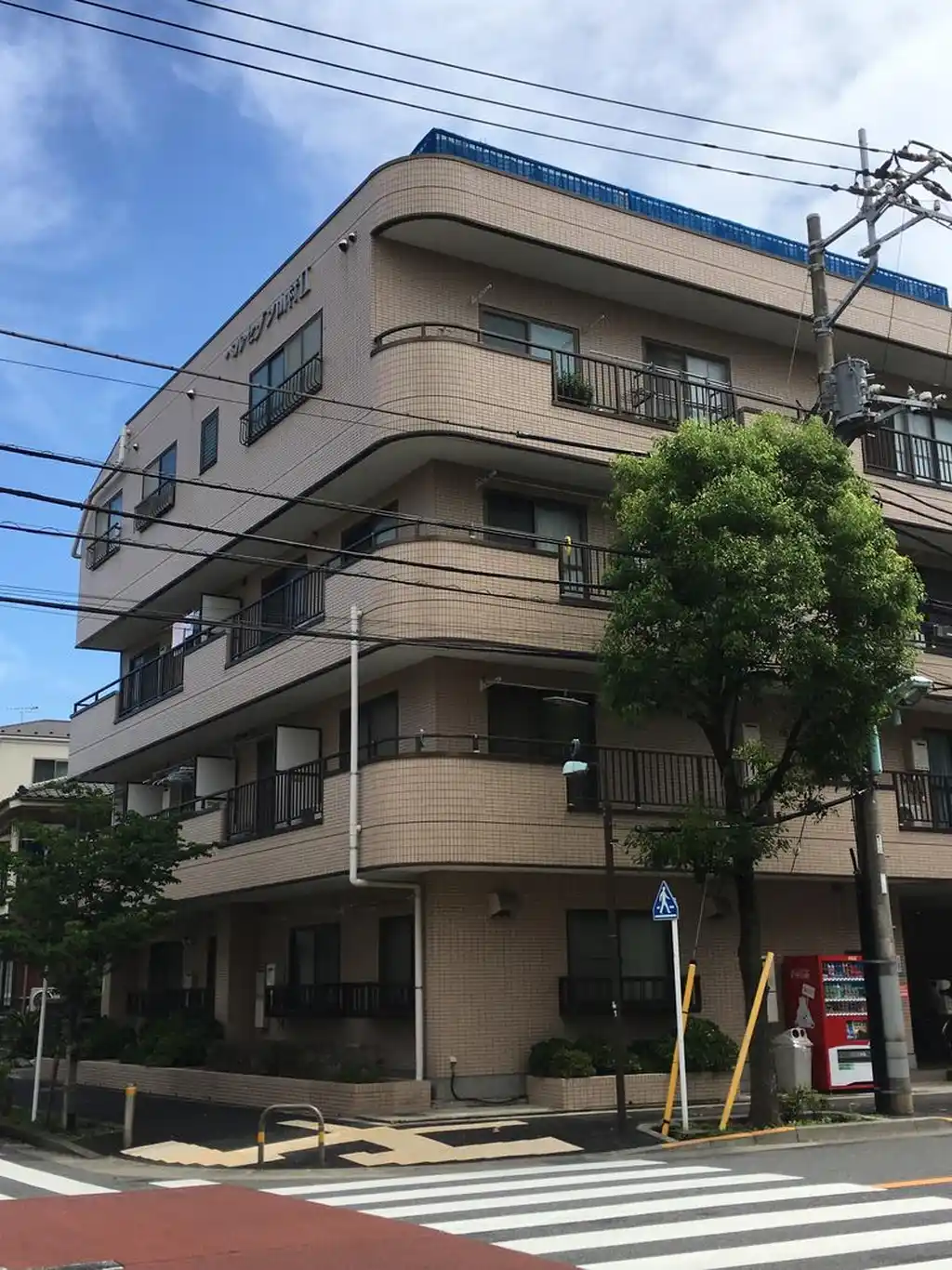 ベルセゾン山村2 外観