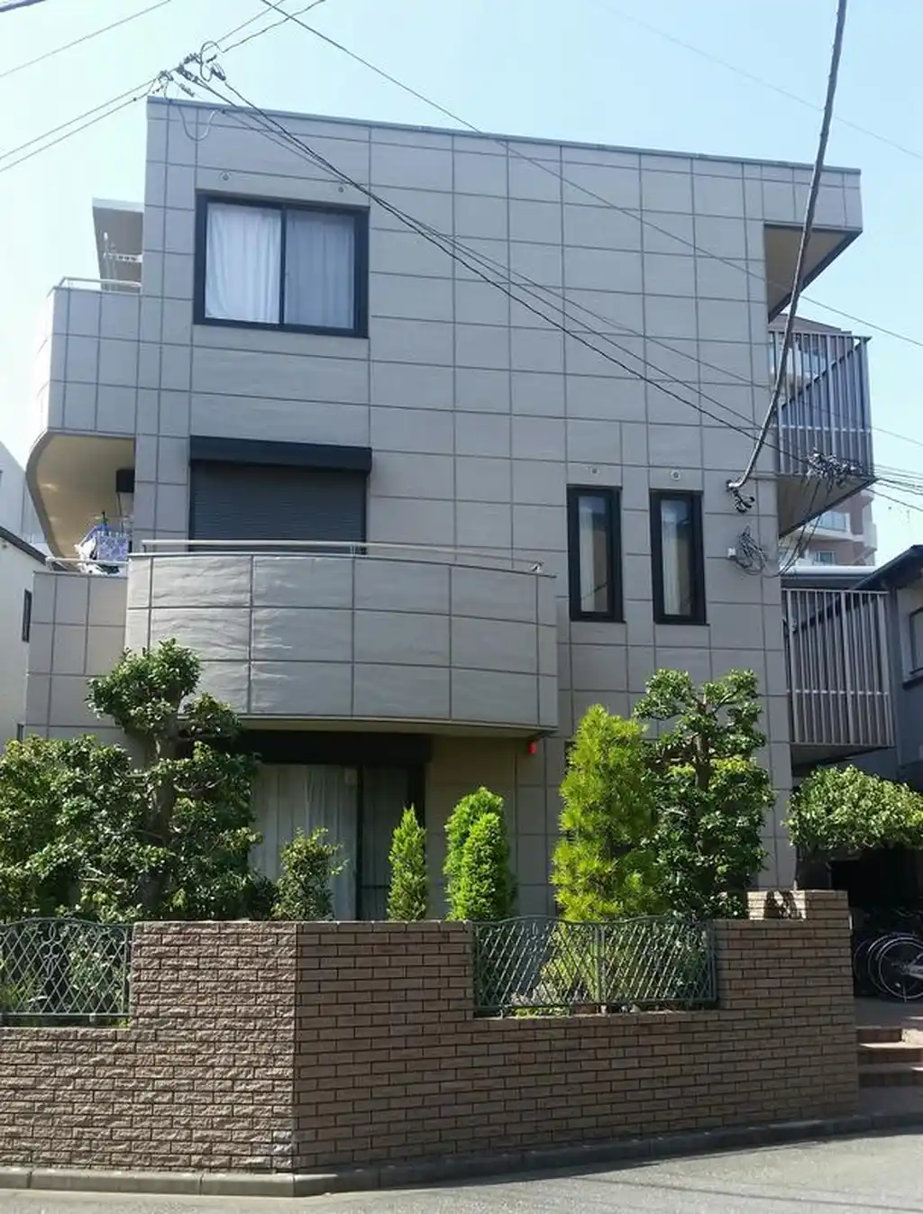 アービス登戸 外観