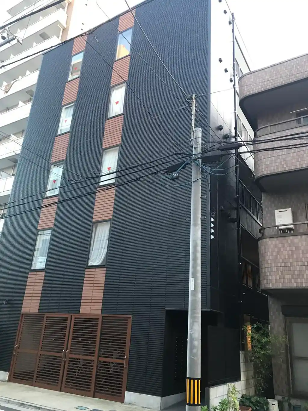 CROSSCOURTNamiki 外観