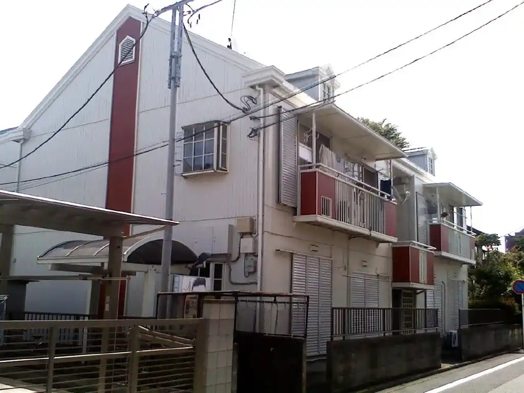 TAPフラワーコーポラス215号棟 外観