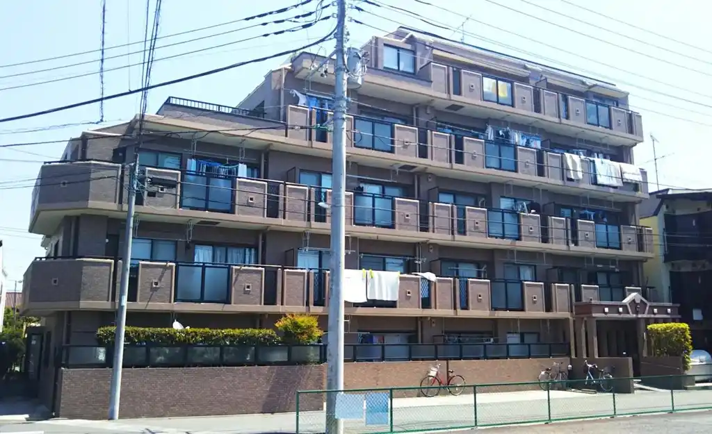 ドメス登戸新町 外観