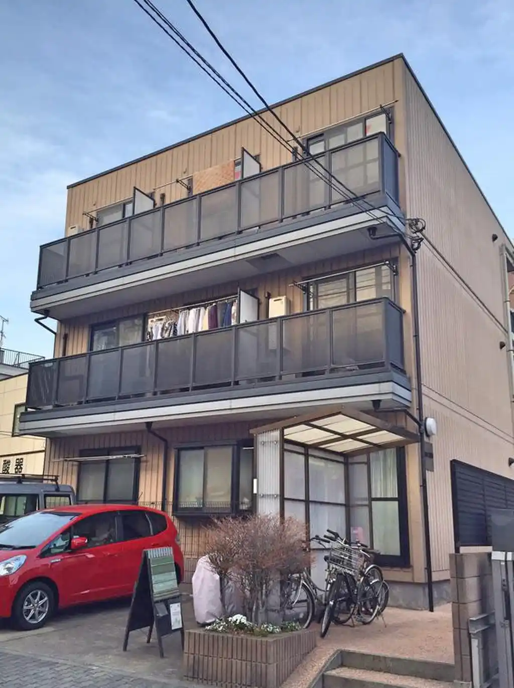 セレ橋本 外観