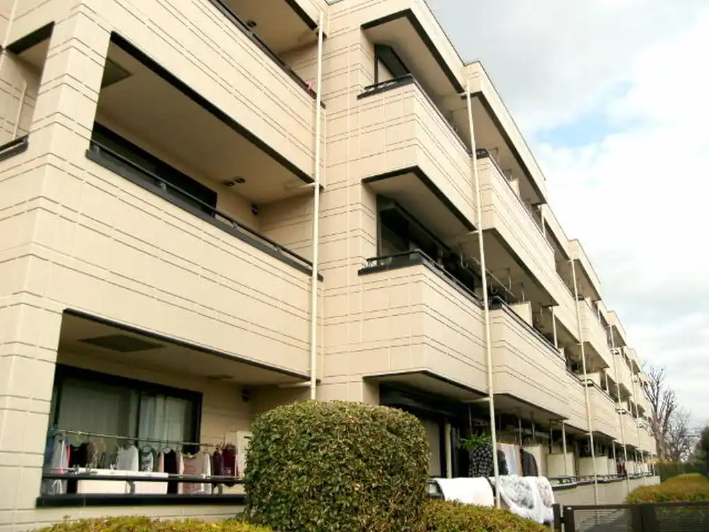 ローンヒルズヤハラ 外観