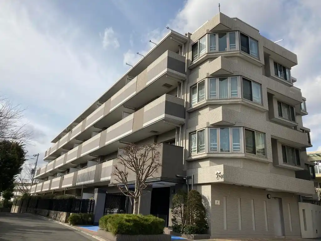 ライオンズ大宮寿能 外観