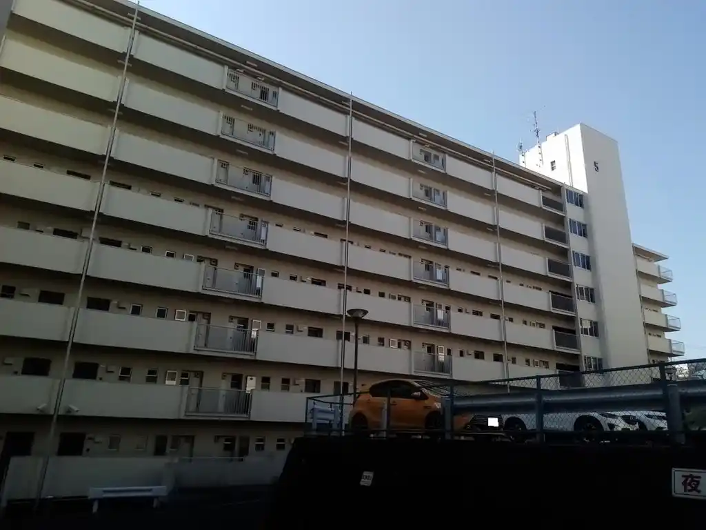 峰沢団地5号棟 外観