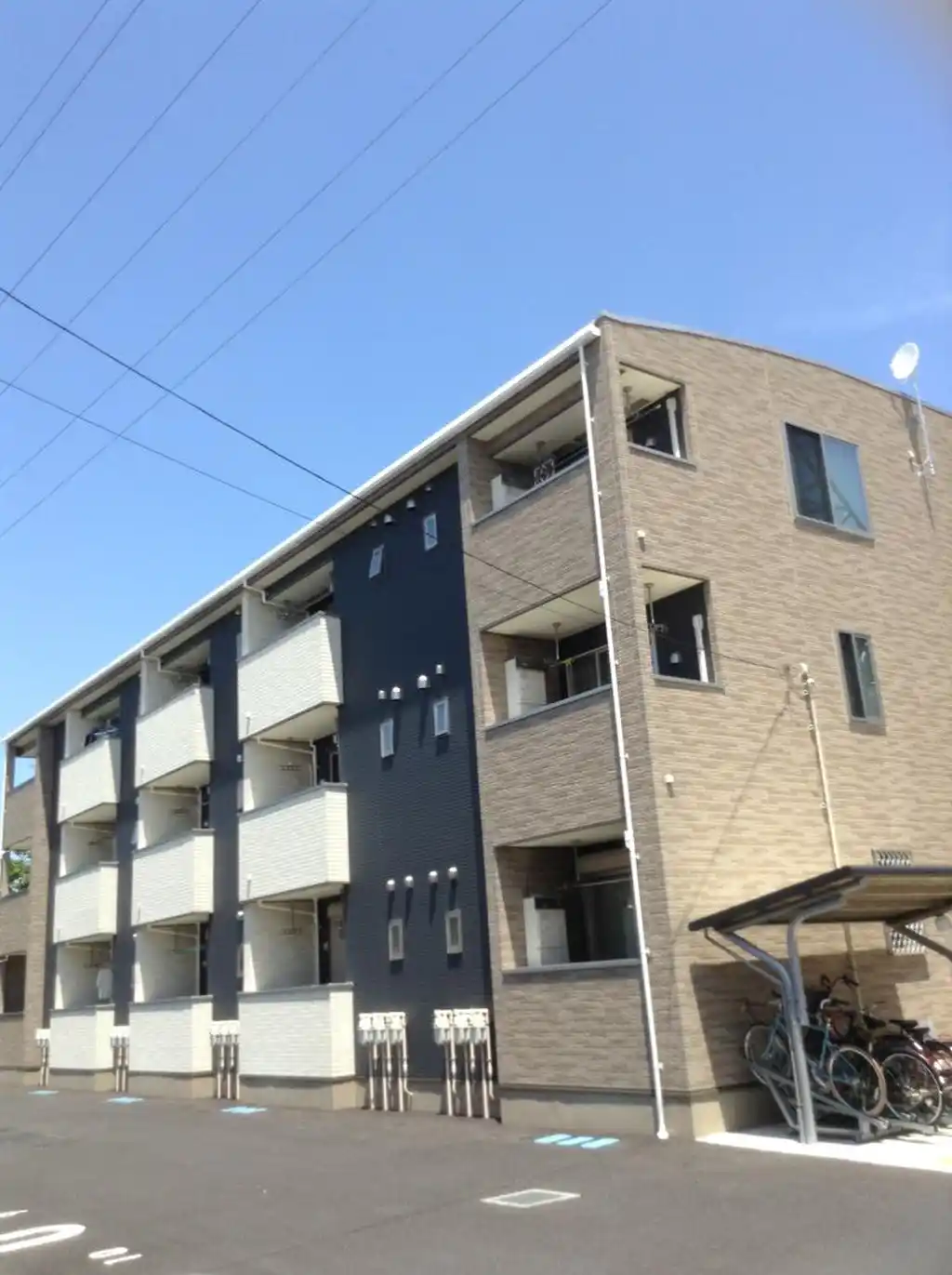 プラムヒルズ II 外観