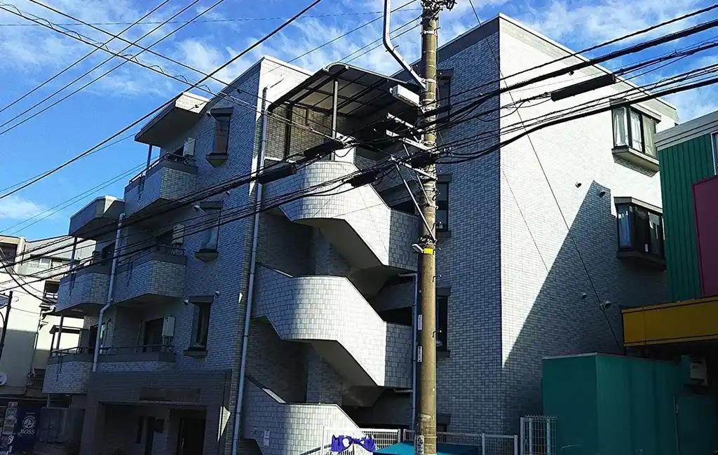 ワコーレ中山 外観