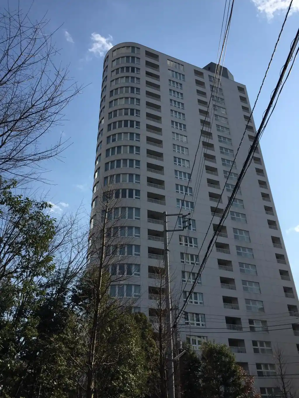 青山ザ・タワー 外観