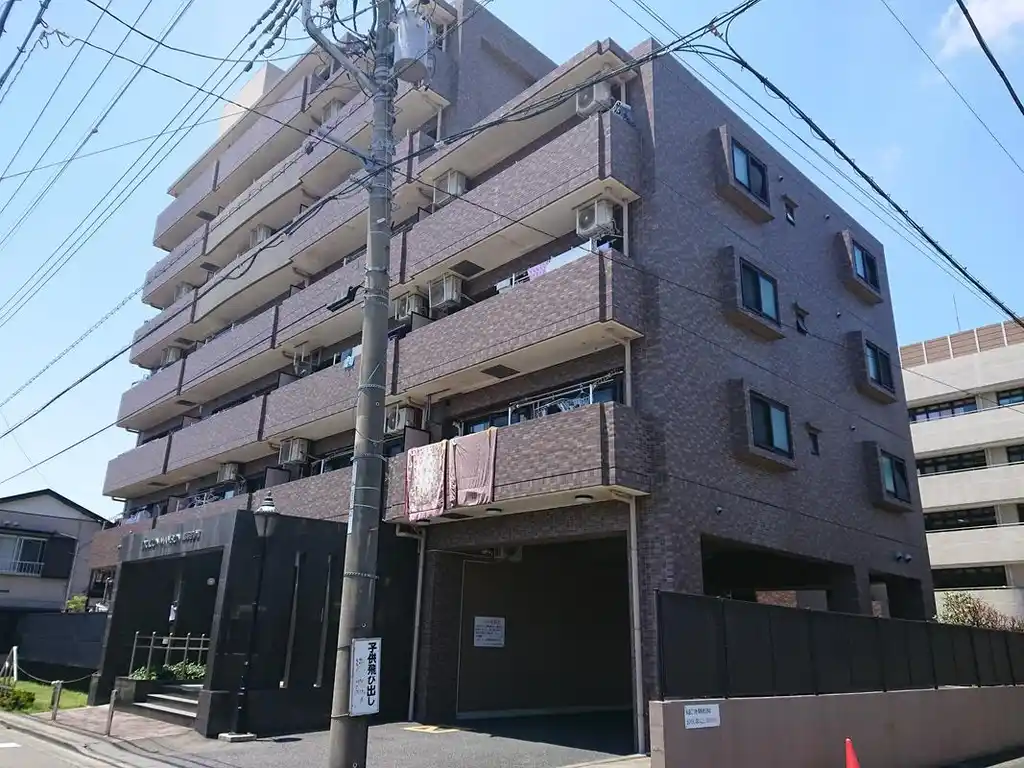 ドラゴンマンション鶴間壱番館 外観