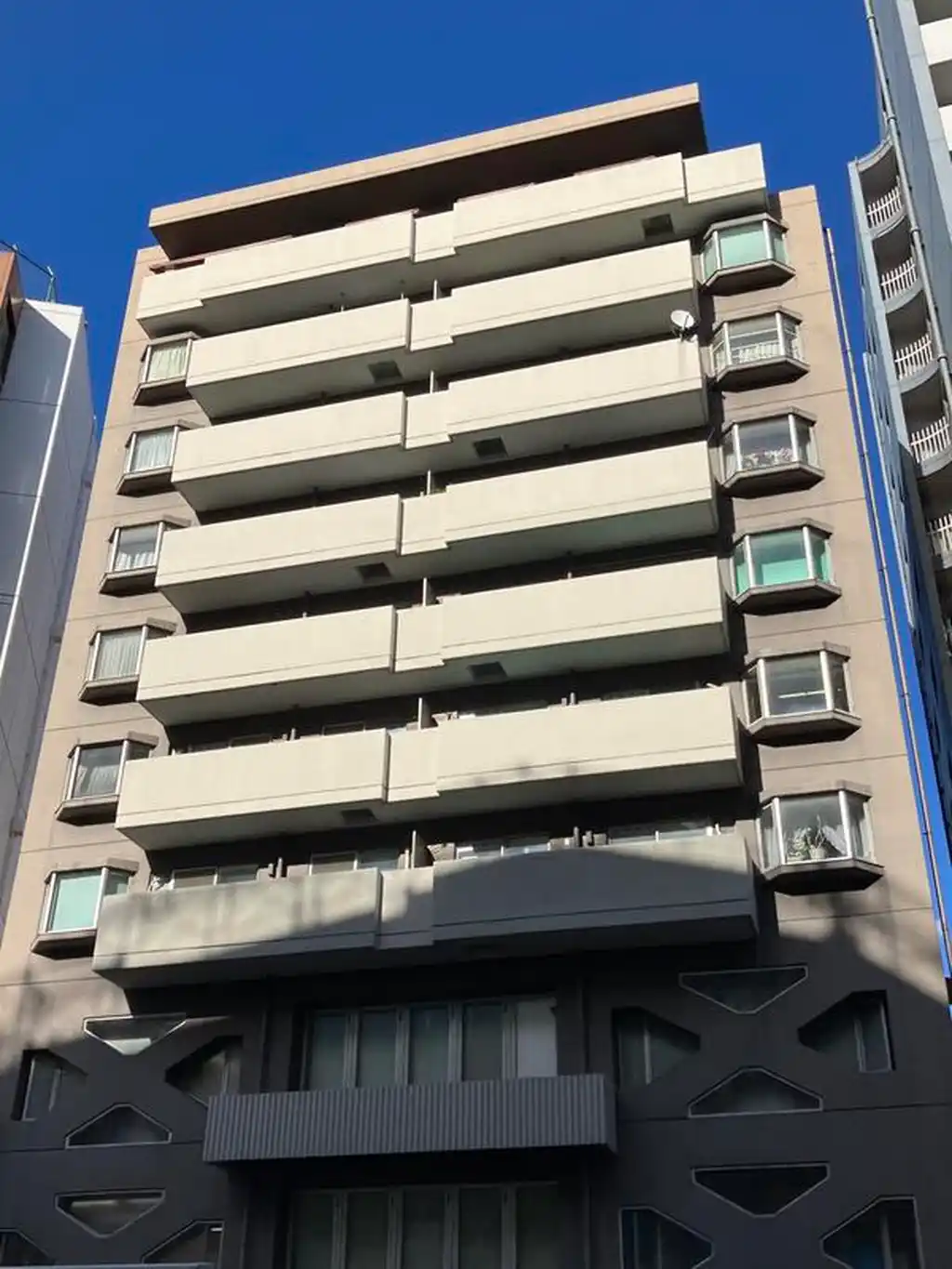 ドルミ第2代々木 外観