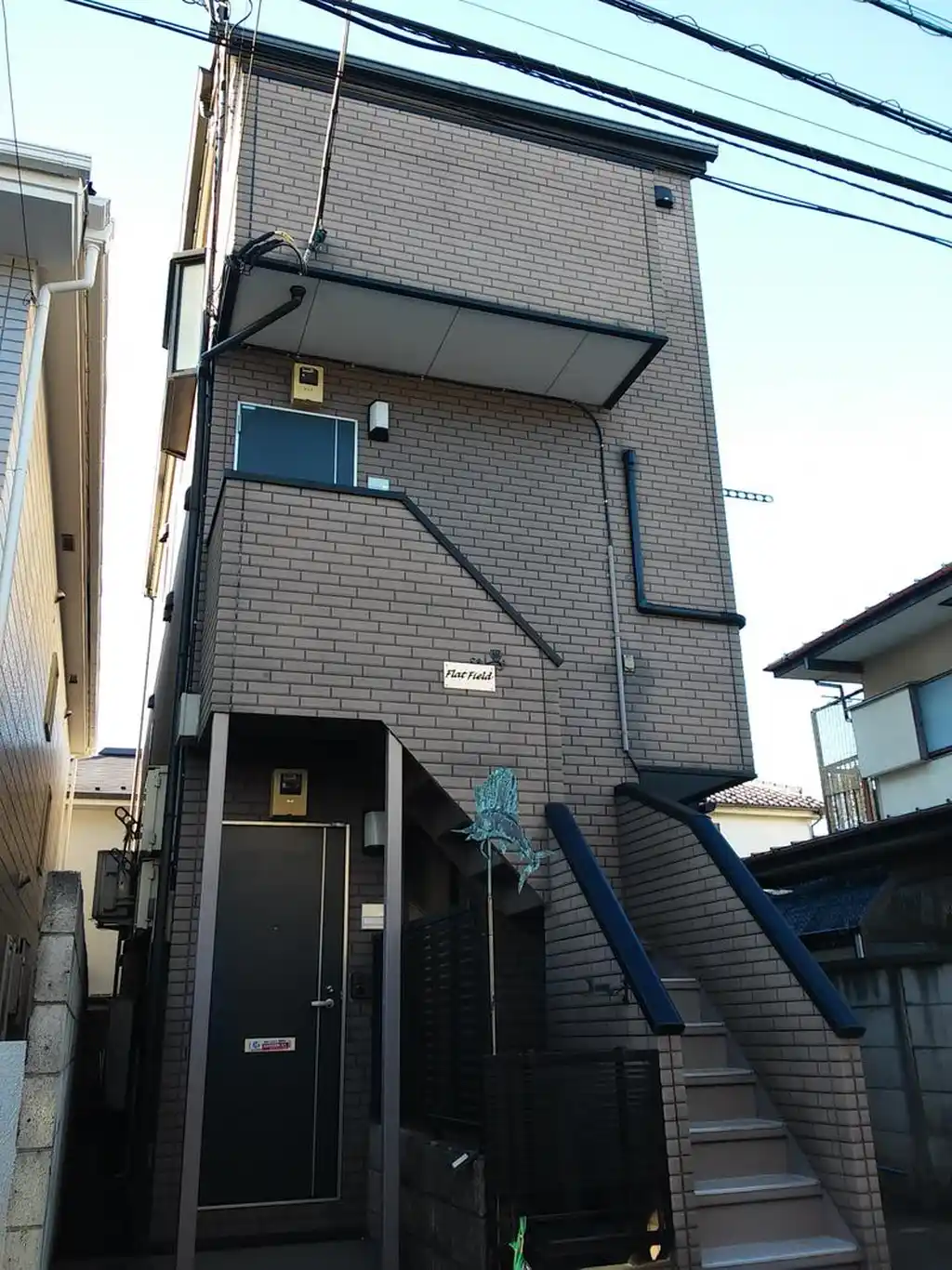 フラットフィールド 外観