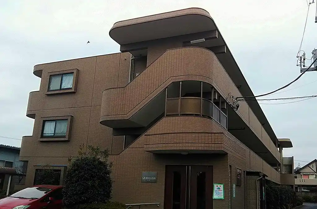 ラミアカーサ 外観