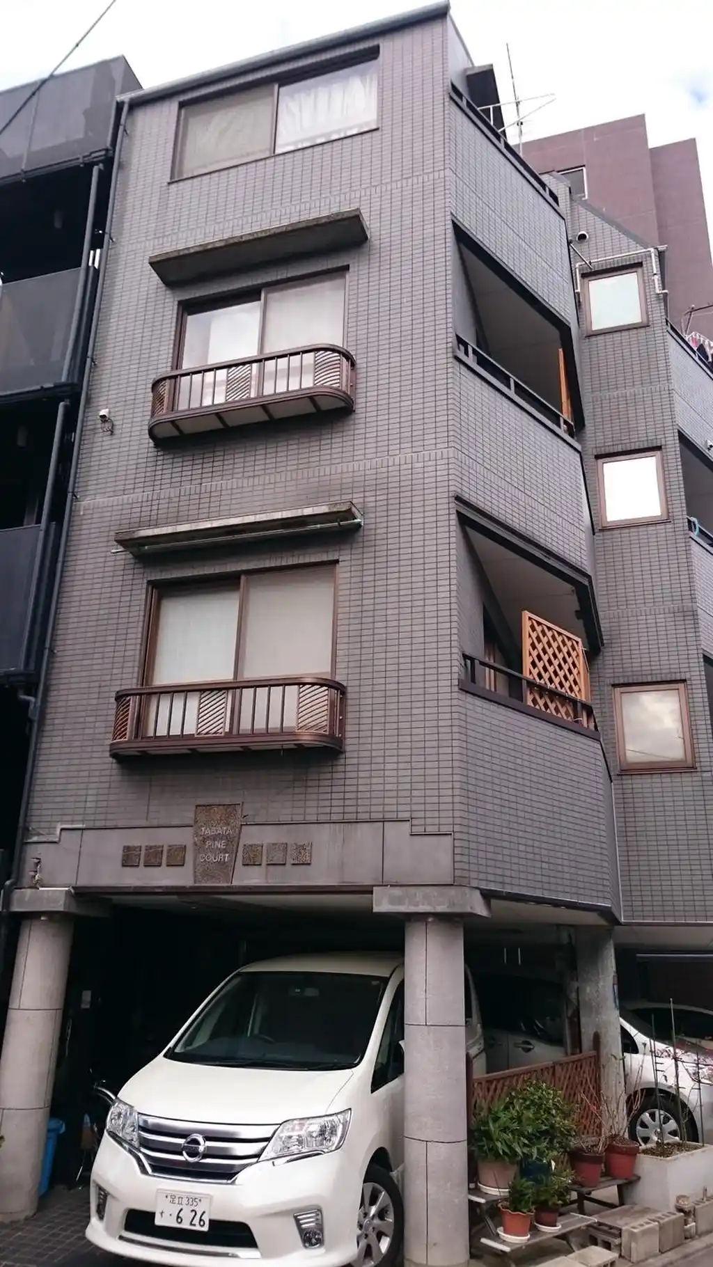 タバタパインコート 外観