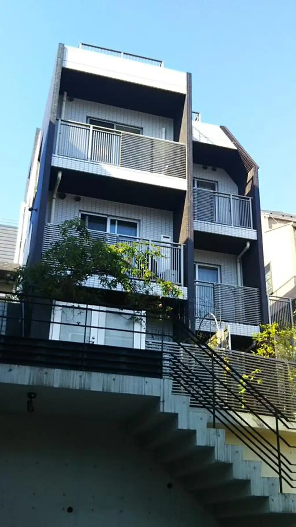 アヴェニュー松見坂 外観