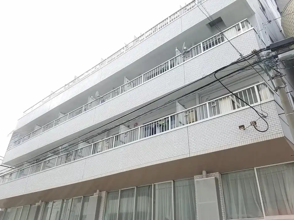 リーヴェルステージ横浜南 外観