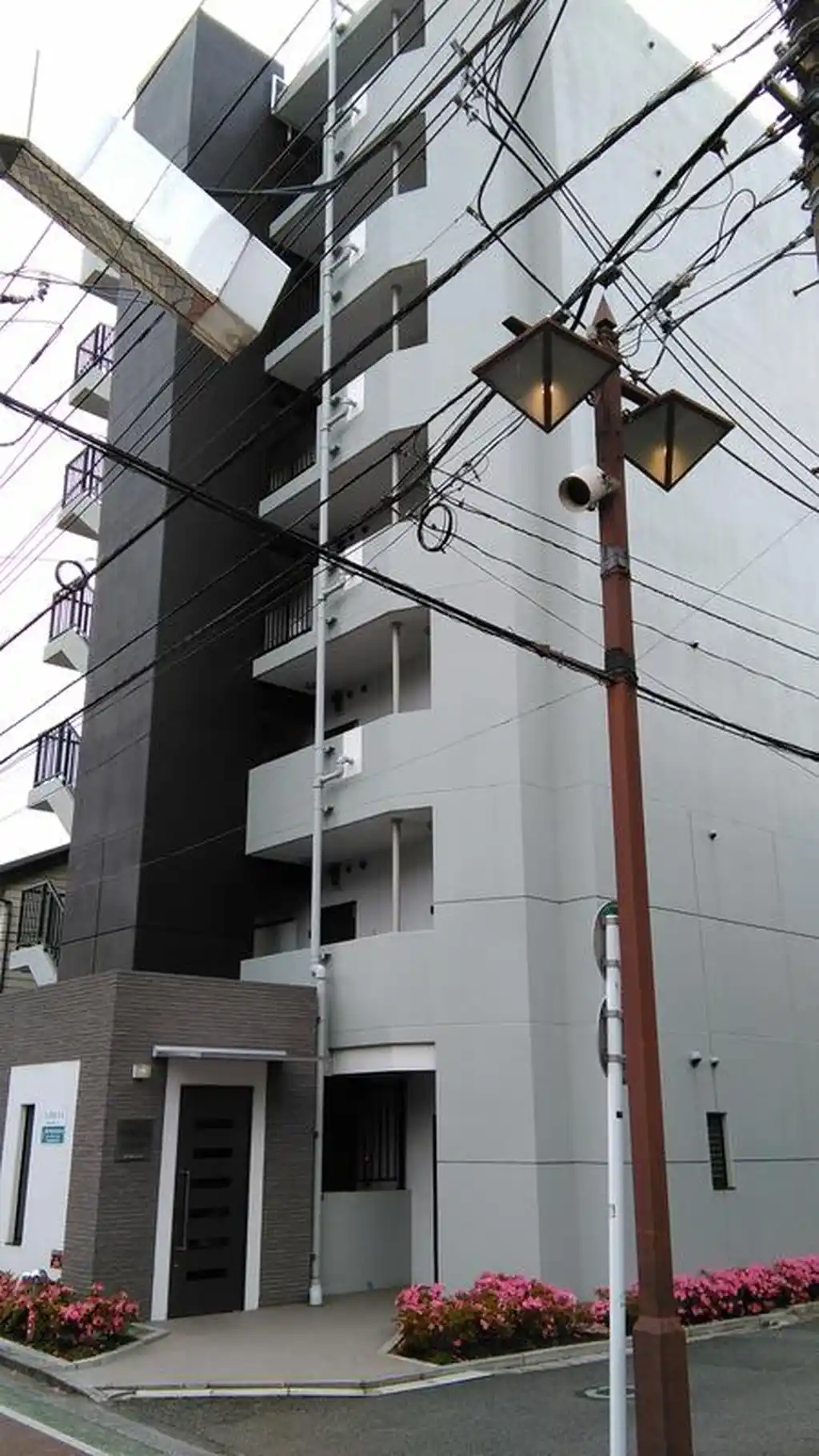 ヴェリタスコート 外観