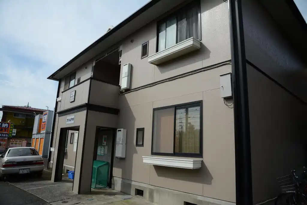 ファミール あさだ 外観
