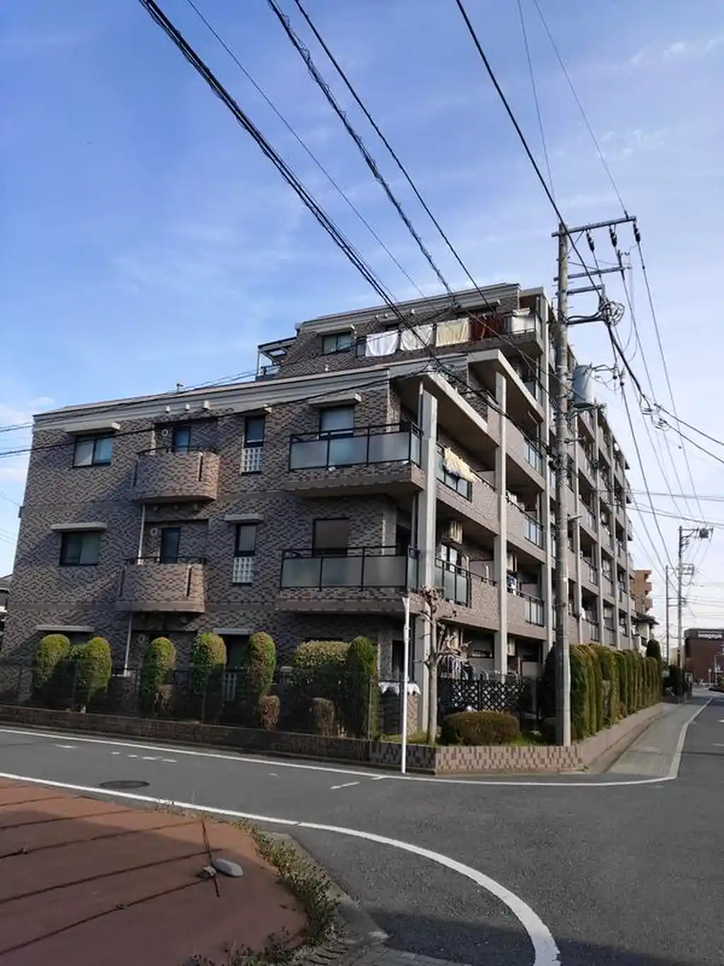 エクレール日野 外観