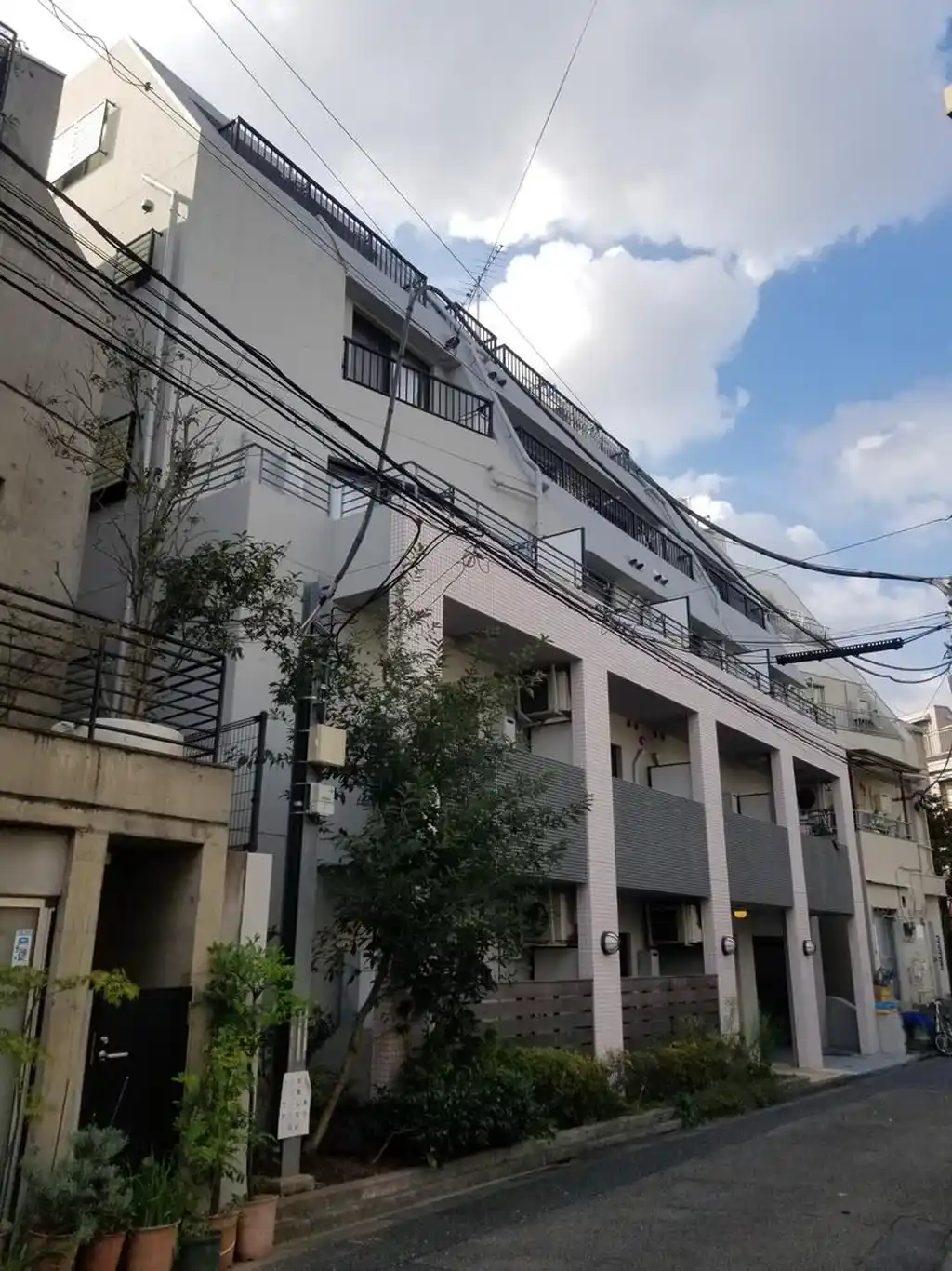 アズィル高円寺 外観