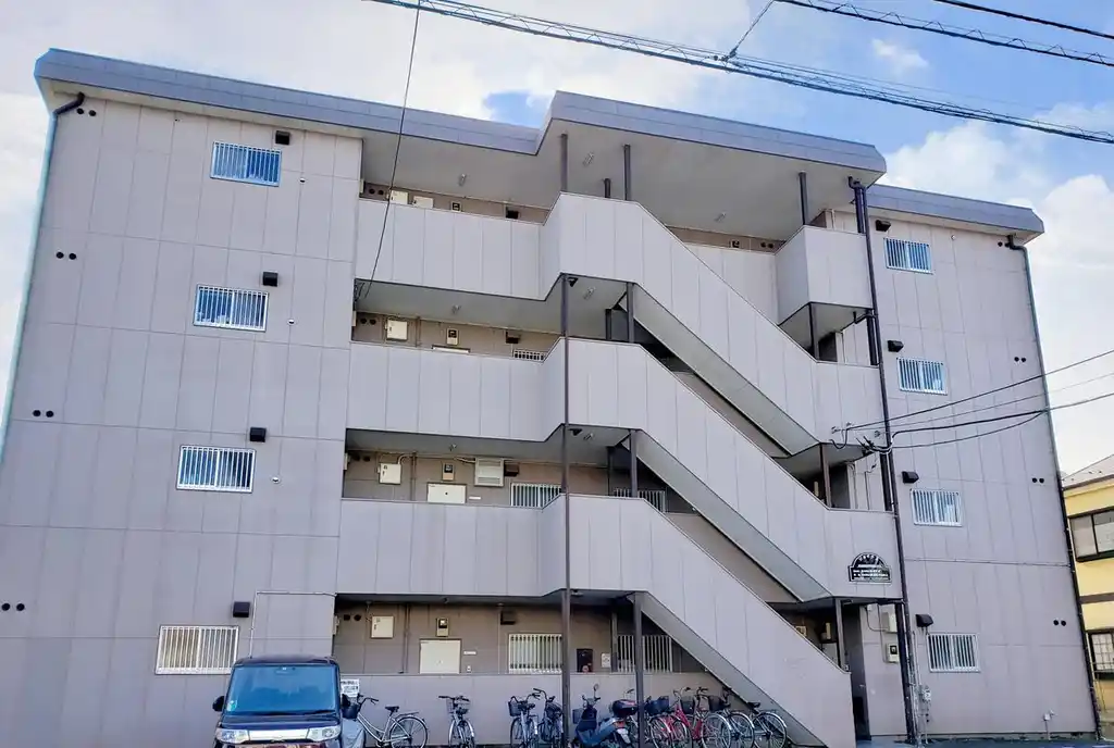 ジョイナス 外観