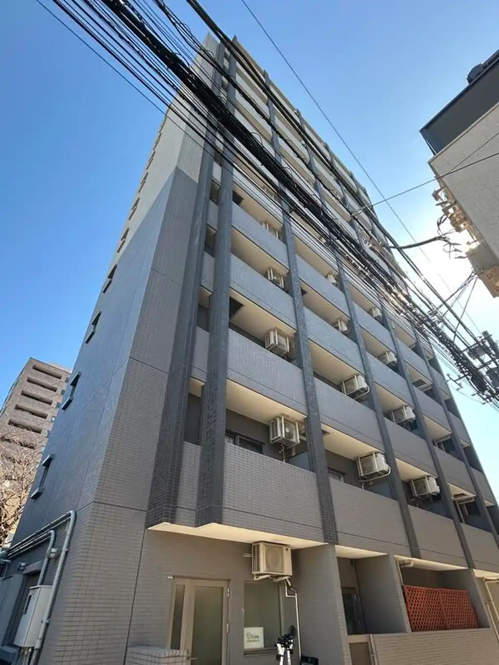 URBYLSANGENJAYA 外観