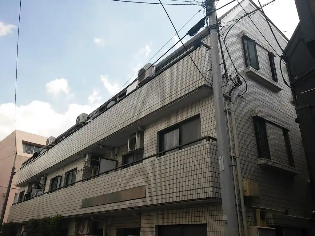 オークス明大前 外観
