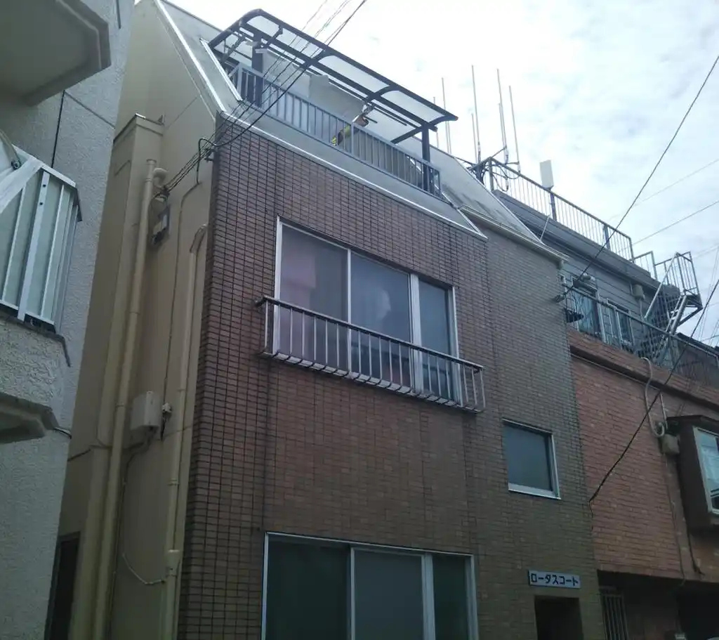 ロータスコート 外観