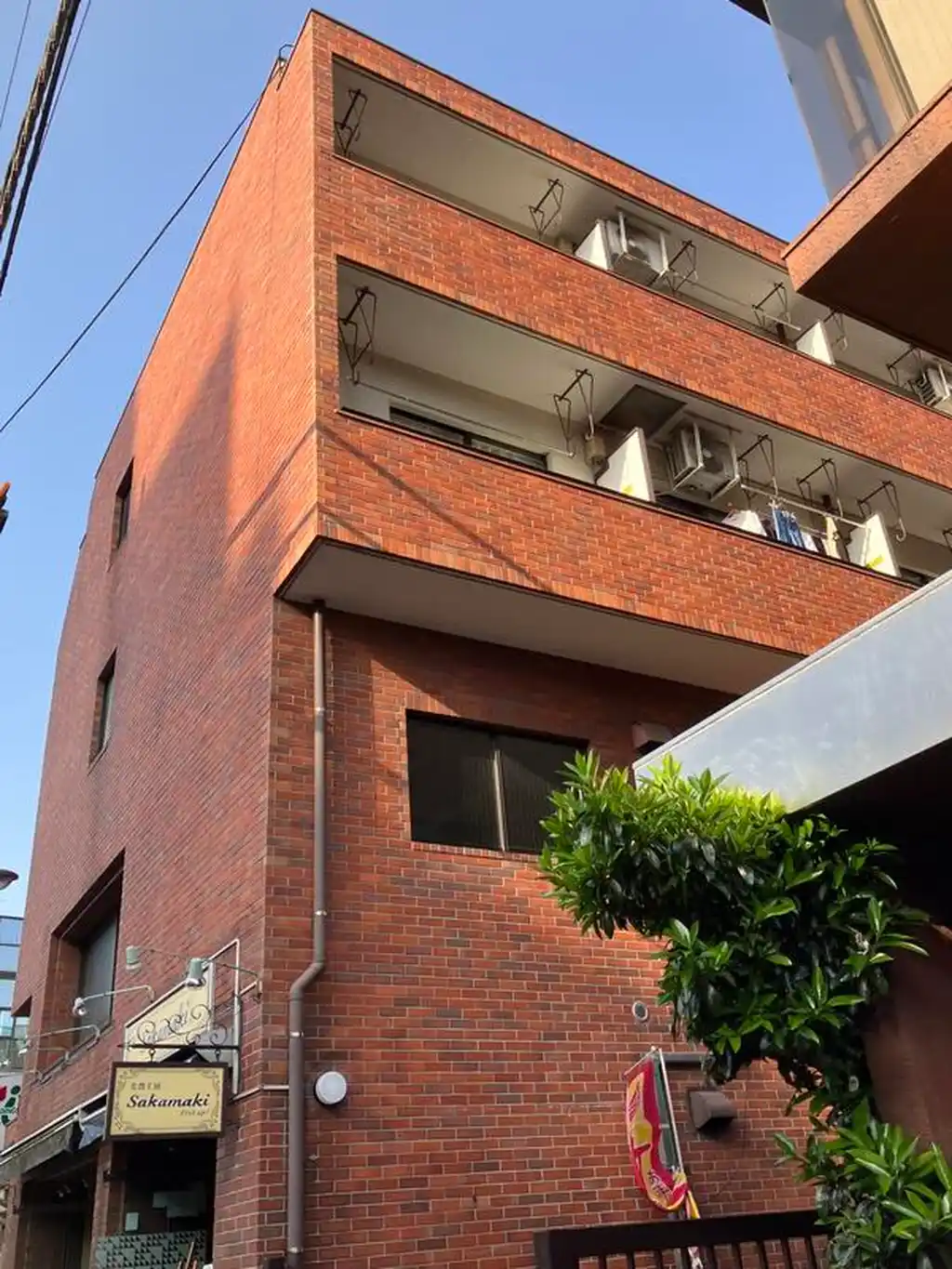 コーポラス華苑 外観