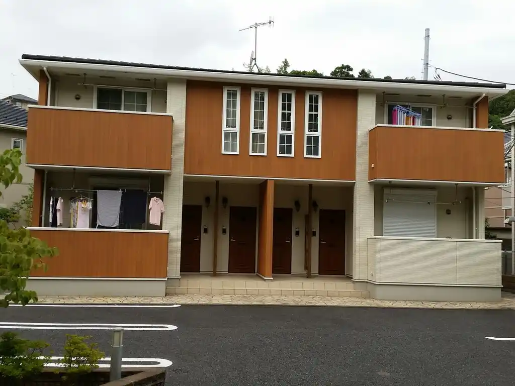 プレシュ村岡東 外観